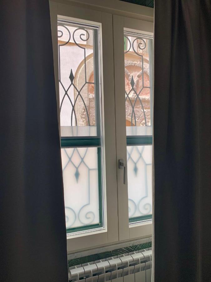 Maison Barbuti Салерно Екстериор снимка